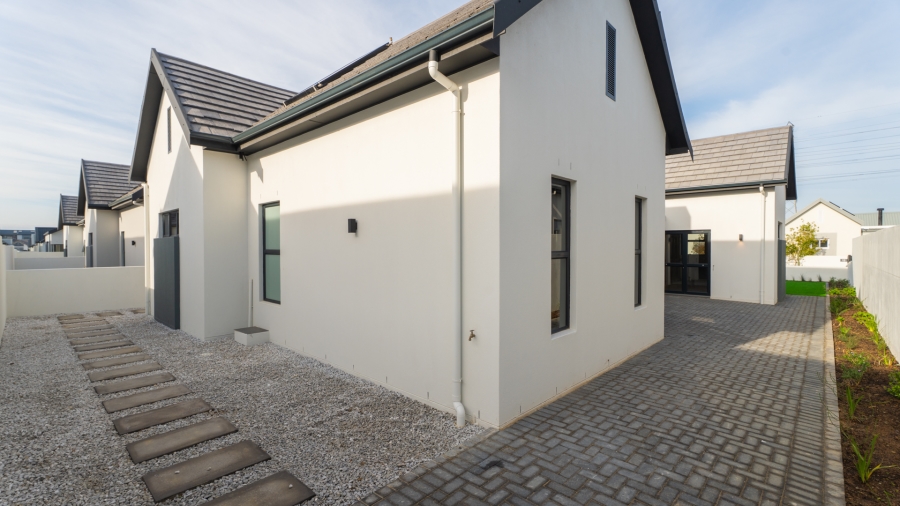 3 Bedroom Property for Sale in Sitari Country Estate Western Cape